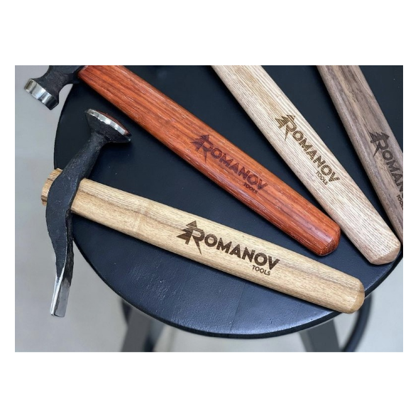 Молоток Сапожный